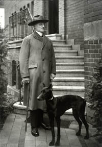 Cover: August Sander, Notary