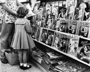 Winter 2005
Cover: Coloring Books of the Fifties
by John Gutmann